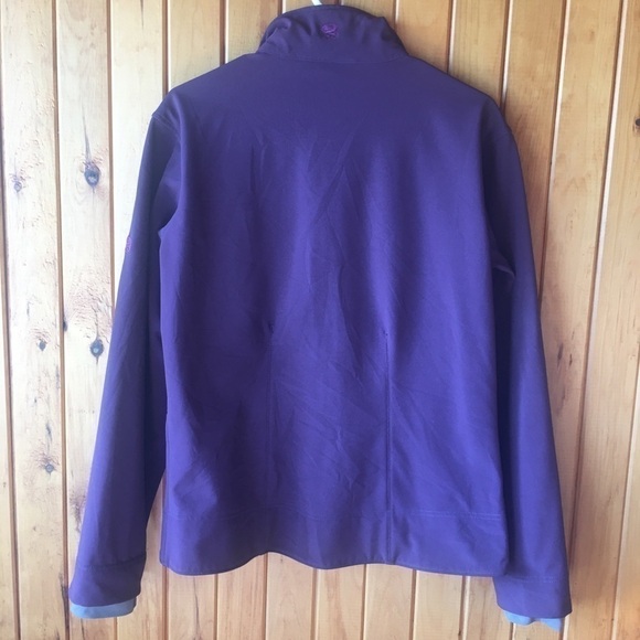 𝅺mountain Hardwear  softshell jacket - Picture 4 of 7